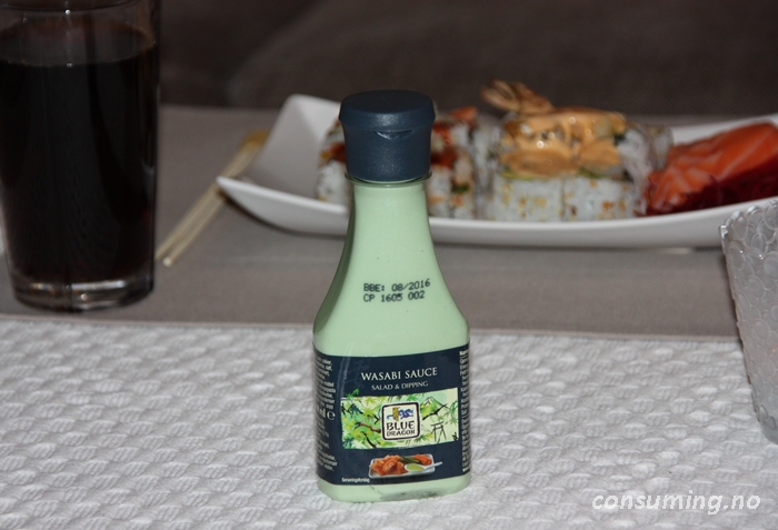 Blue Dragon Wasabi Sauce med Sushi flaska hjemme